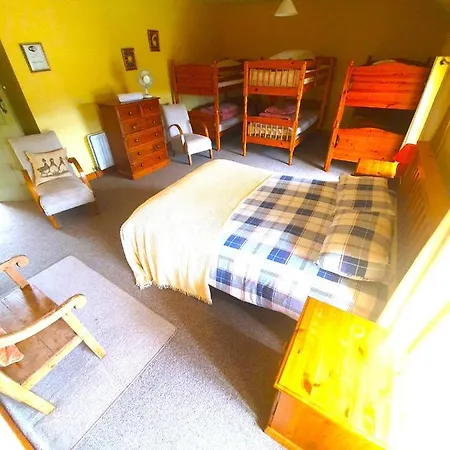 Farm Hostel, And 호스텔 슬레인