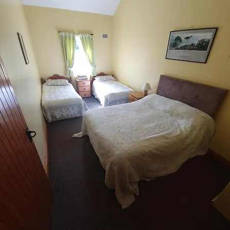 Farm Hostel, And 호스텔 *