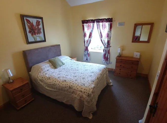 Farm Hostel, And Hostel Slane