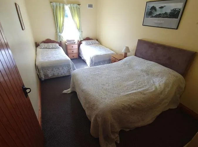 Farm Hostel, And אכסניה *